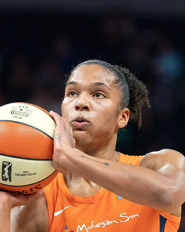 Alyssa Thomas