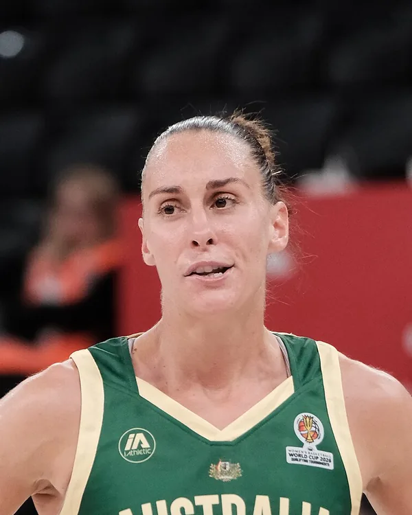 Stephanie Talbot